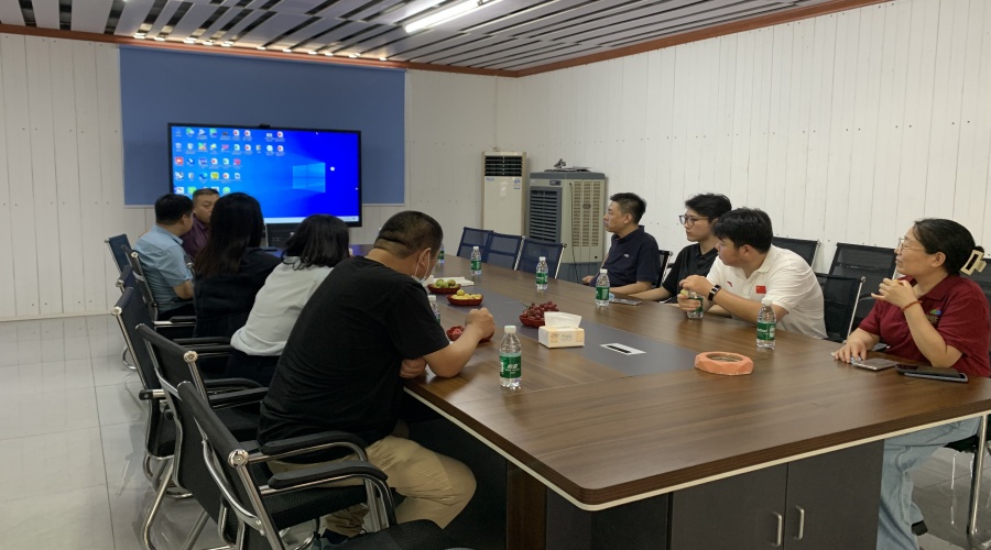 飾紀上品GRG廠家熱烈歡迎清遠企業(yè)家協(xié)會 山東慶云工商聯(lián)領(lǐng)導蒞臨指導